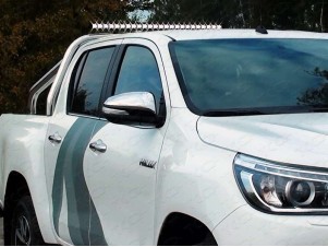 Защита кузова пикапа с фарой 75х42 мм для Toyota Hilux № TOYHILUX15-40